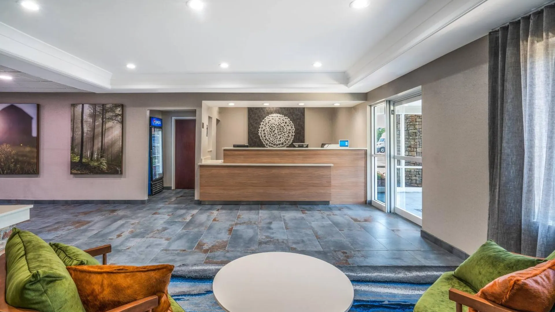 Fairfield Inn & Suites Memphis I-240 & Perkins Hotel