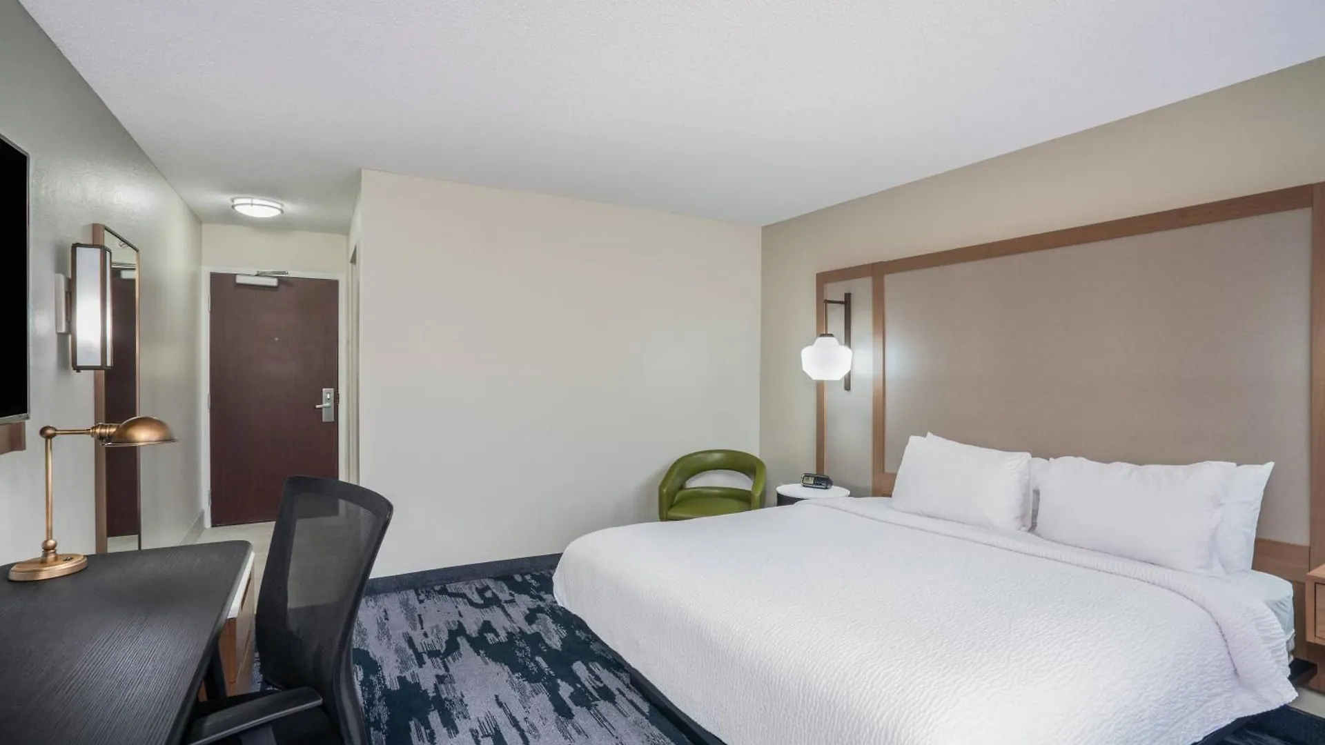 Fairfield Inn & Suites Memphis I-240 & Perkins