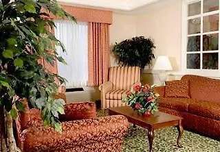 Fairfield Inn & Suites Memphis I-240 & Perkins Hotel
