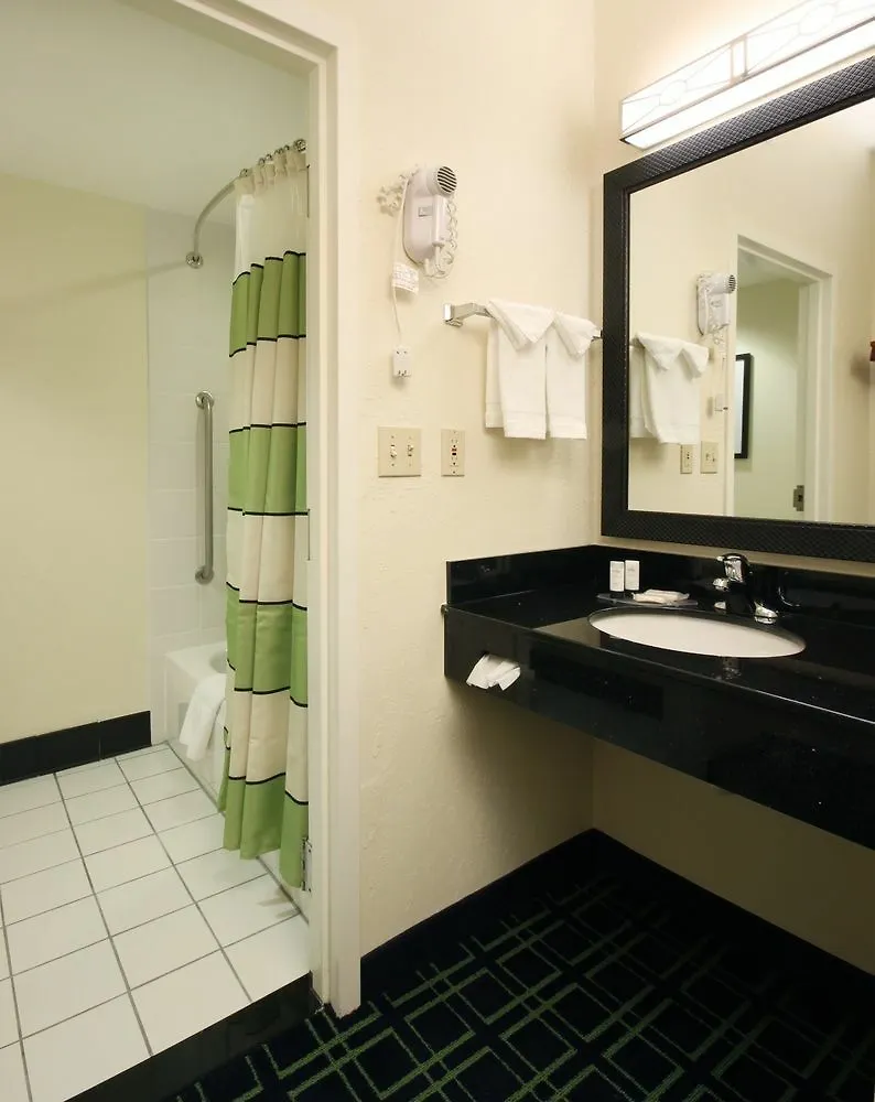 Fairfield Inn & Suites Memphis I-240 & Perkins