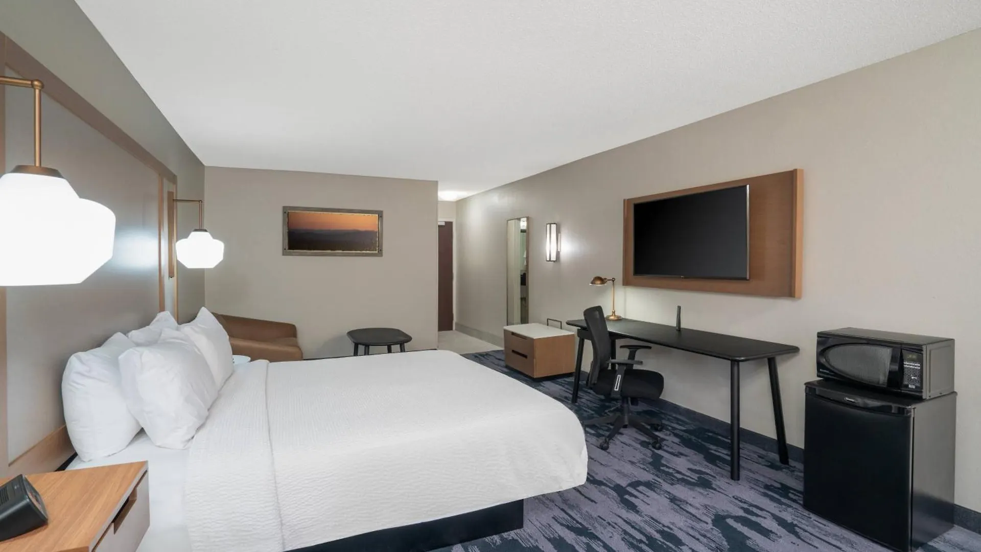 Fairfield Inn & Suites Memphis I-240 & Perkins Hotel