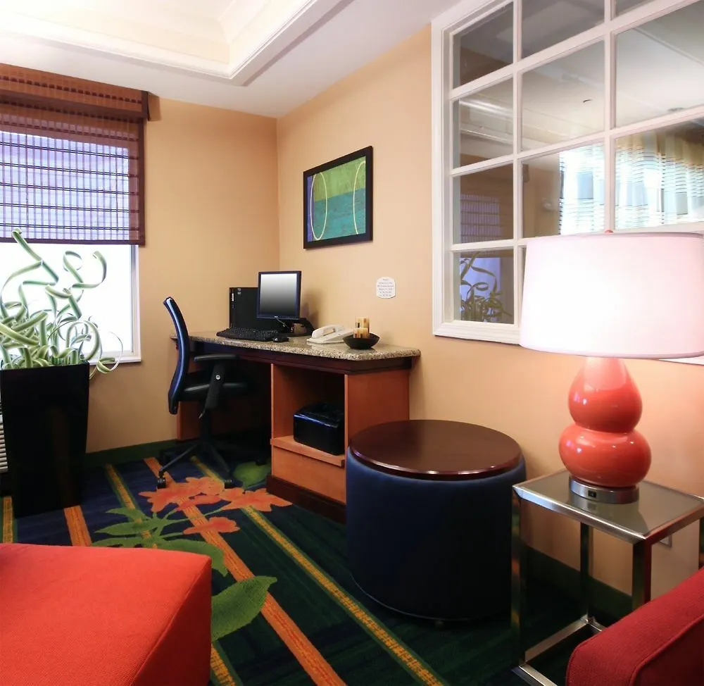 Fairfield Inn & Suites Memphis I-240 & Perkins 3*,  USA